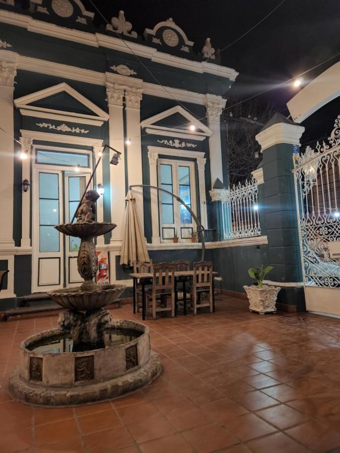 El Chabot Fan Hostel Salta Exterior photo